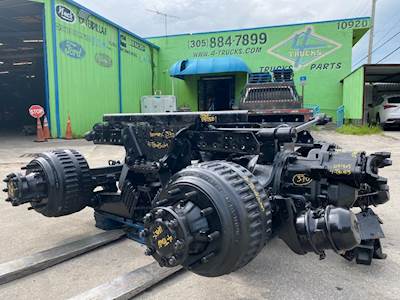 2013 Hendrickson HAULMAAX Cutoff