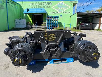 2015 Hendrickson HAULMAAX Cutoff