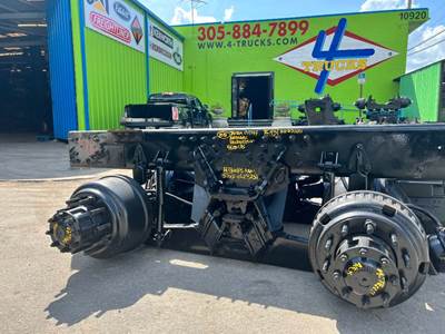 2015 Hendrickson HAULMAAX Cutoff