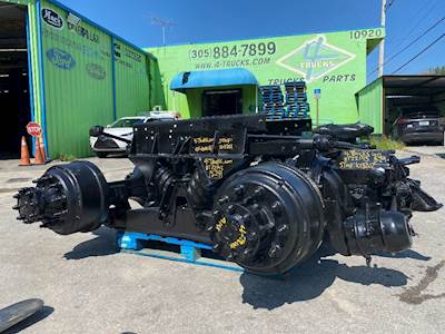 2010 Hendrickson HN Cutoff