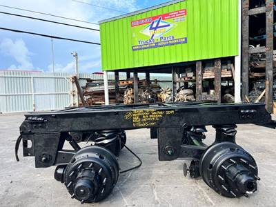 2017 Hendrickson VANTRAAX Cutoff