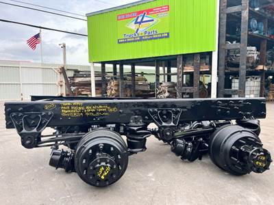 2012 Mack MAXAIR HENDRICKSON AIR SUSPENS Cutoff