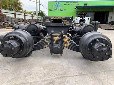 2004 Mack Camel Back Cutoff