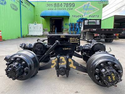 2003 Mack Camel Back Cutoff