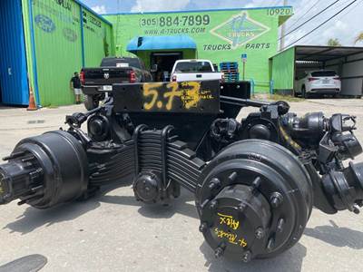 2009 Mack Camel Back Cutoff