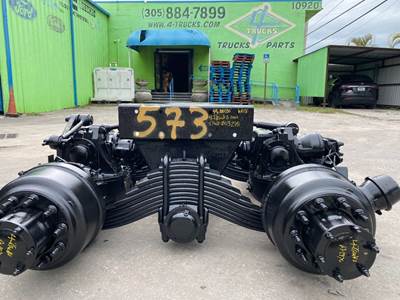 2009 Mack Camel Back Cutoff