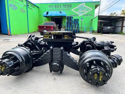 2009 Mack Camel Back Cutoff