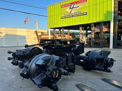 1990 Mack Camel Back Cutoff