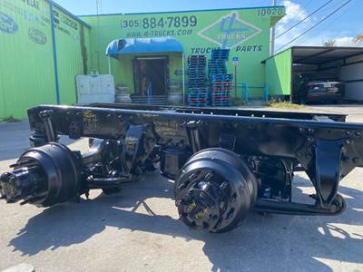 2009 Mercedes-Benz RT40-4N Cutoff