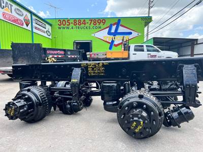 2016 Peterbilt Air Trac Cutoff