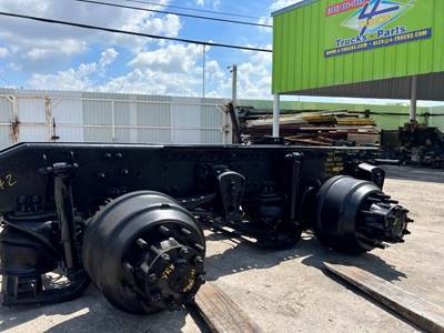 2011 Volvo AIR SUSPENSION Cutoff