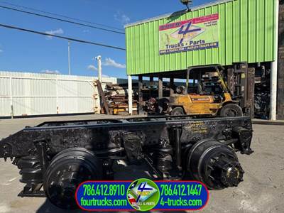 2013 Volvo AIRRIDE Cutoff