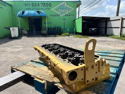 2006 Caterpillar C13 Cylinder Head