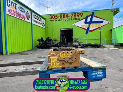 2006 Caterpillar C13 Cylinder Head