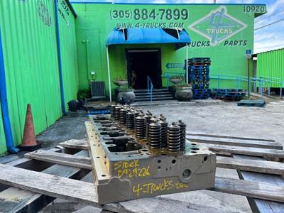 1989 Cummins LTA10 Cylinder Head