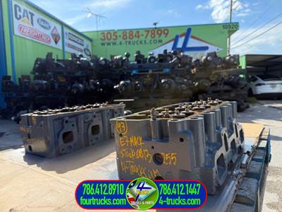 1997 Mack E7 Cylinder Head