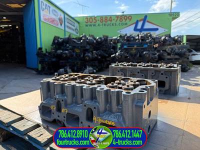 1997 Mack E7 Cylinder Head