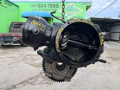 2004 Mack CRD92 Differential