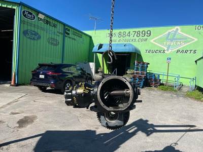 2009 Mack CRD92 Differential