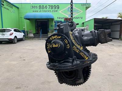 2013 Mack CRD93 Differential