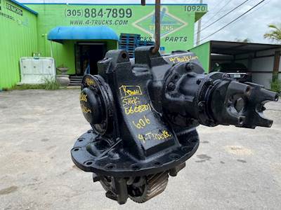 2007 Mack CRD93 Differential