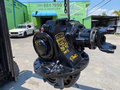 2011 Mack CRD93 Differential