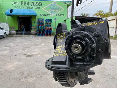 2005 Mack CRD93 Differential