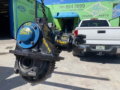 2006 Mack CRD93 Differential