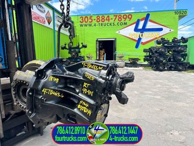 2011 Mercedes-Benz RT40-4N Differential