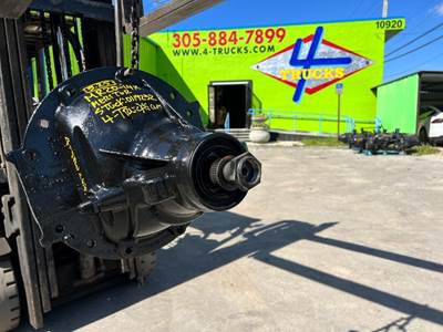 2016 Meritor MR2014X Differential