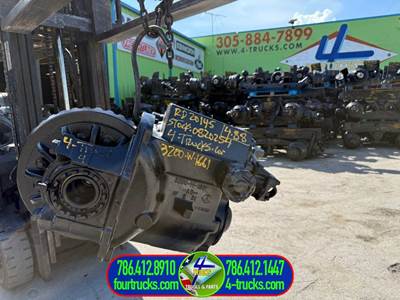 2009 Meritor-Rockwell RD20145 Differential