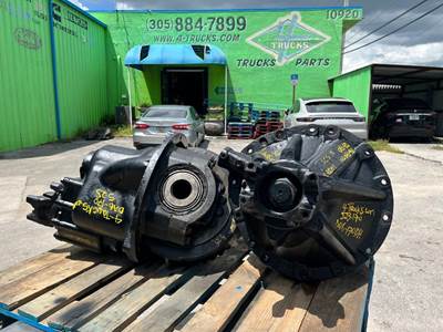 1970 Spicer D46-170 Differential