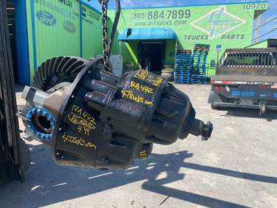 2002 Spicer RA472 Differential