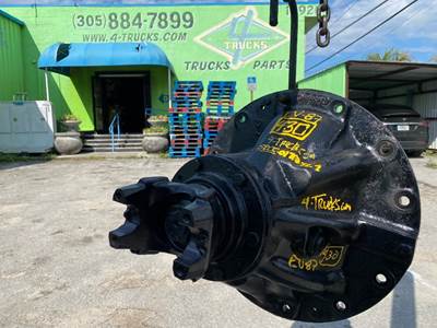 2004 Volvo EV87 Differential