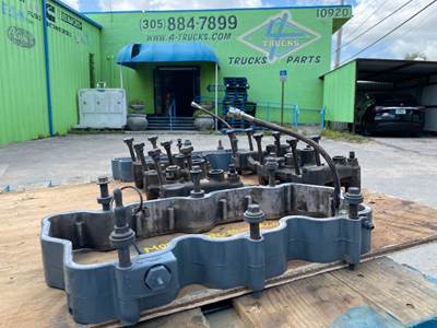 2007 Mack 690B Engine Brake