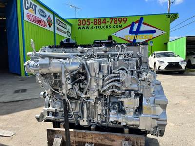 2012 Detroit DD13 Engine