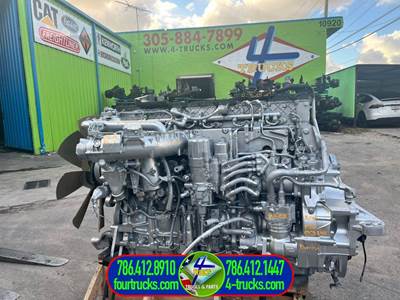 2010 Detroit DD15 Engine