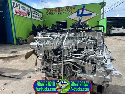 2016 Detroit DD15 Engine