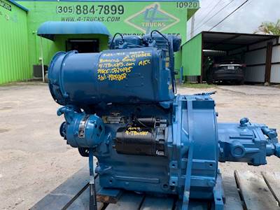 1984 DEUTZ F2L 912, 2 CYLINDER ENGINES 29 HP