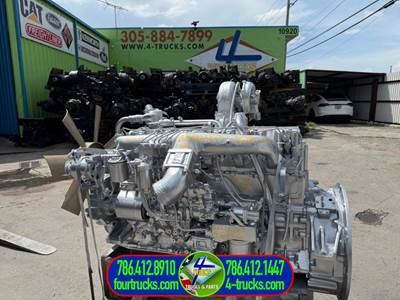 2004 Hino EK130 Engine