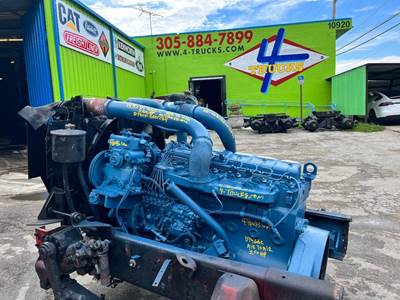 1993 International DT466C Engine