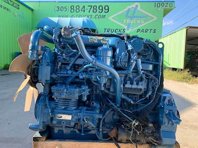 2005 International DT466E Engine
