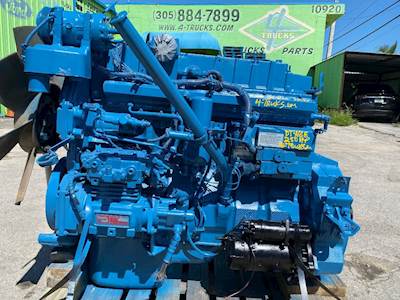 2003 International DT466E Engine