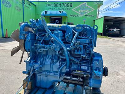 2006 International DT466E Engine