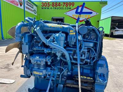 2007 International DT466E Engine