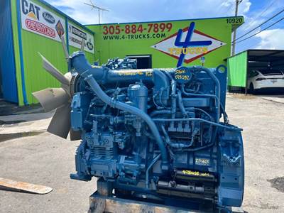 2007 International DT466E Engine