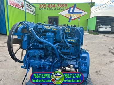2007 International DT466E Engine