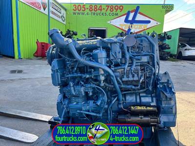 2005 International DT466E Engine