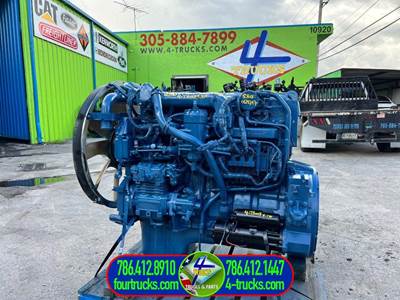 2005 International DT466E Engine