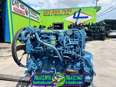 2005 International DT466E Engine